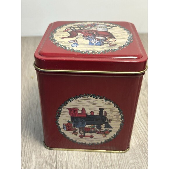 Set Of 3 Assorted Vintage Metal Christmas Tins Holidays Winter Victorian - Picture 7 of 14